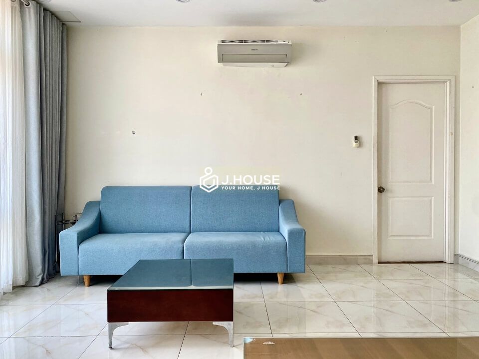 Bright 1 bedroom serviced apartment in Thao Dien, District 2, HCMC-1