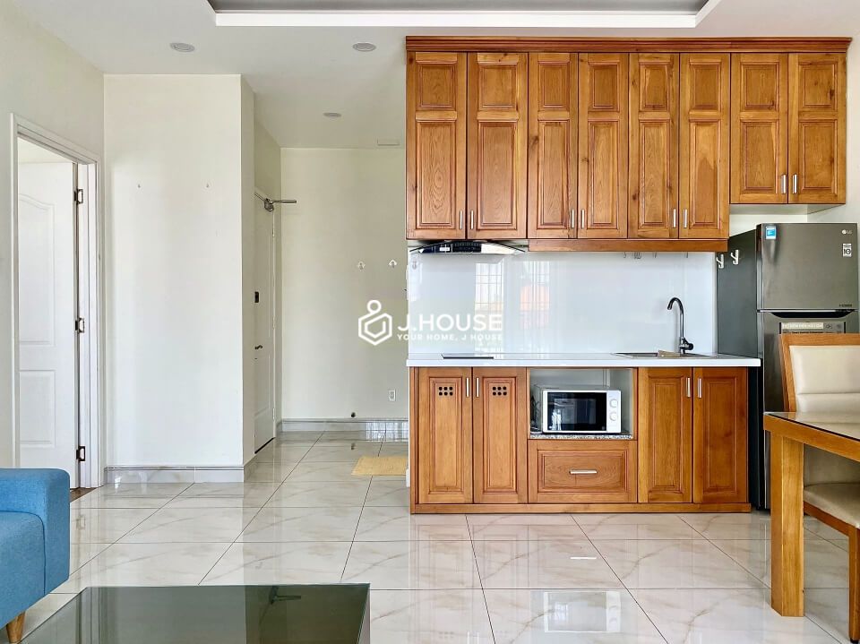 Bright 1 bedroom serviced apartment in Thao Dien, District 2, HCMC-4