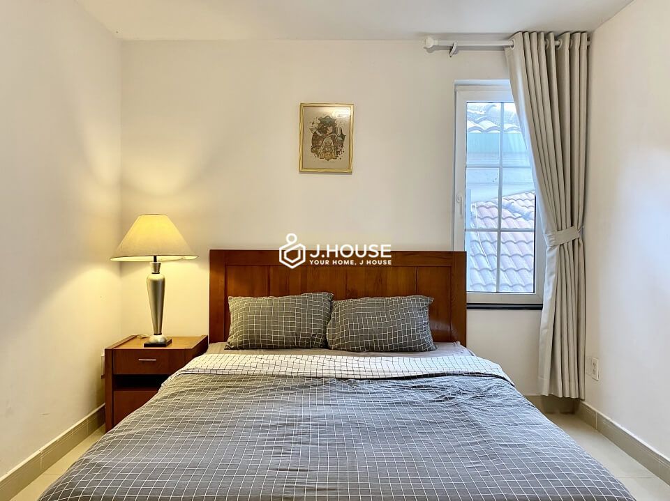 Bright 3 bedroom serviced apartment in Thao Dien, District 2, HCMC-13