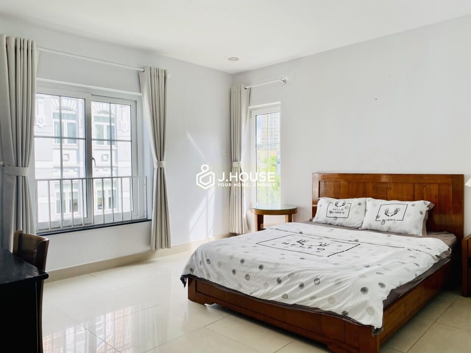 Bright 3 bedroom serviced apartment in Thao Dien, District 2, HCMC-7