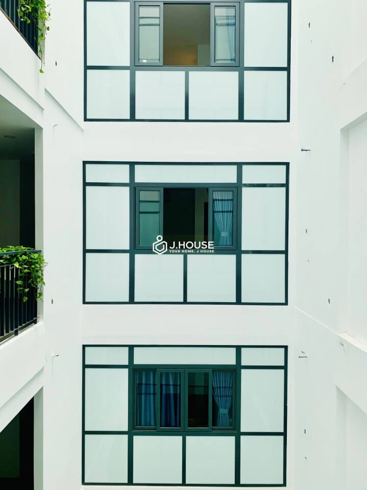 Fully furnished apartment near the airport in Tan Binh District, HCMC-9