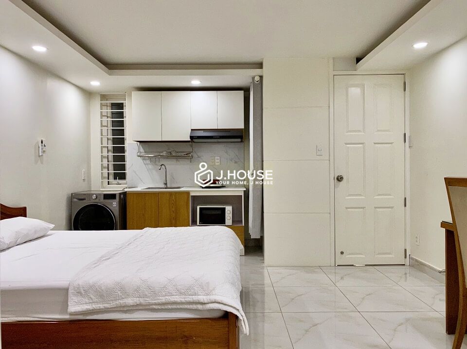 Fully furnished single apartment in Thao Dien, District 2, HCMC