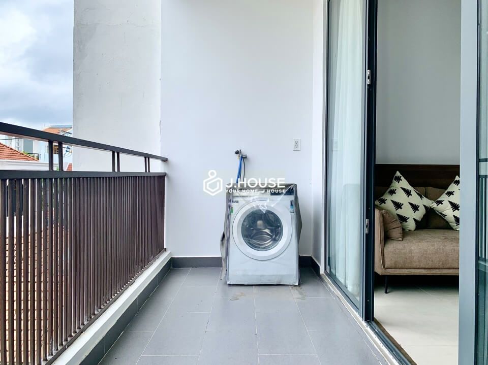 Modern and bright serviced apartment in Thao Dien, District 2, HCMC-7