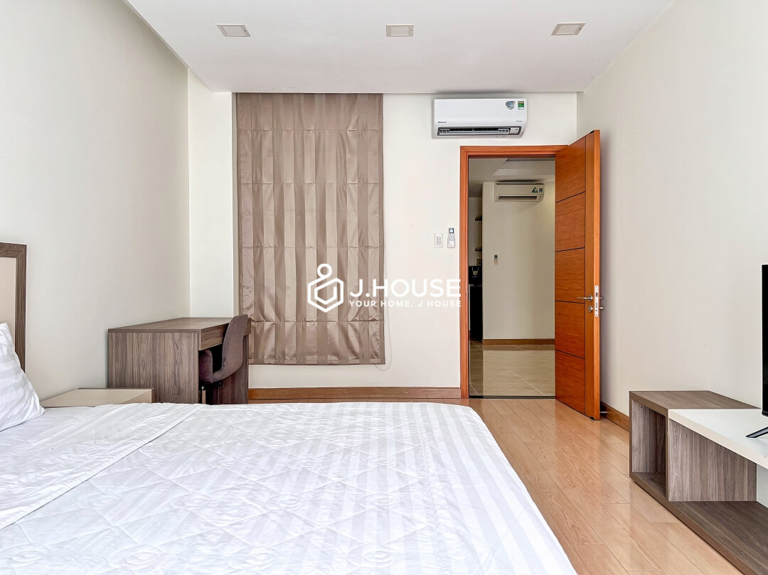 Spacious 1 br apartment with balcony at Solomon Apartment, Thao Dien, HCMC