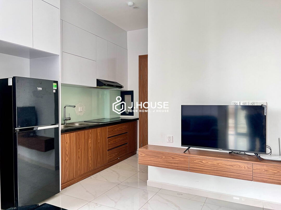 Bright 1 br apartment with balcony at 47 street, Thao Dien ward, District 2