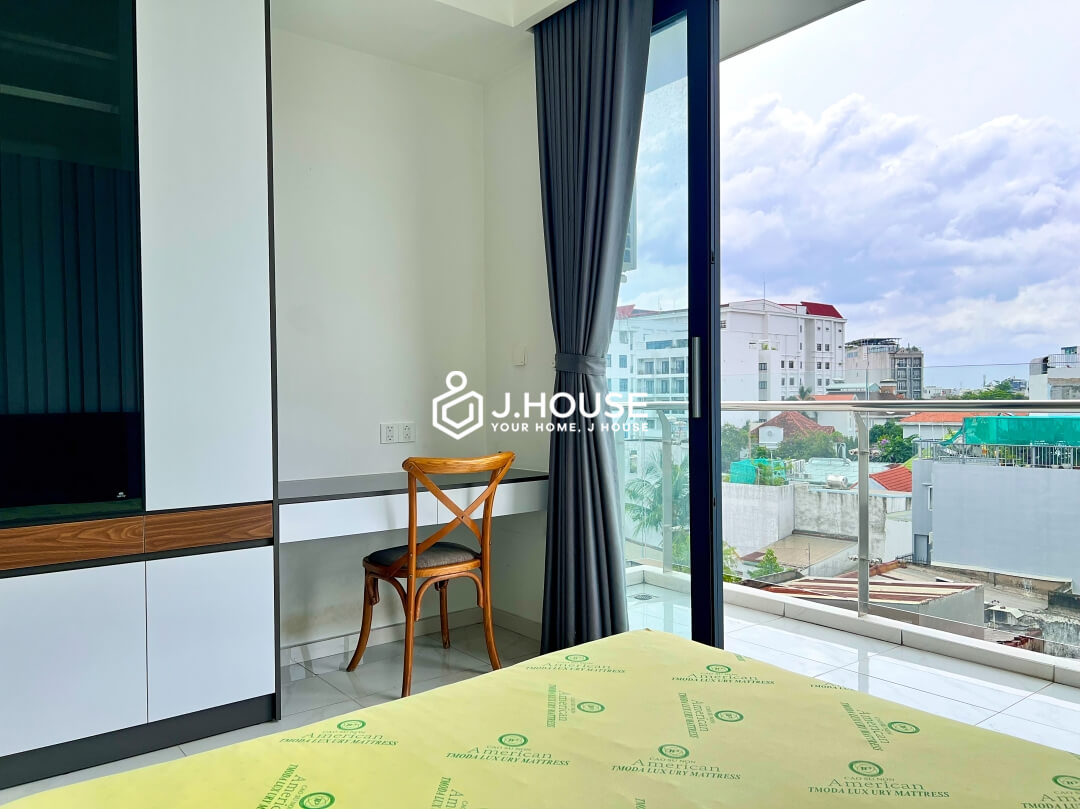 Bright 1 br apartment with balcony at 47 street, Thao Dien ward, District 2