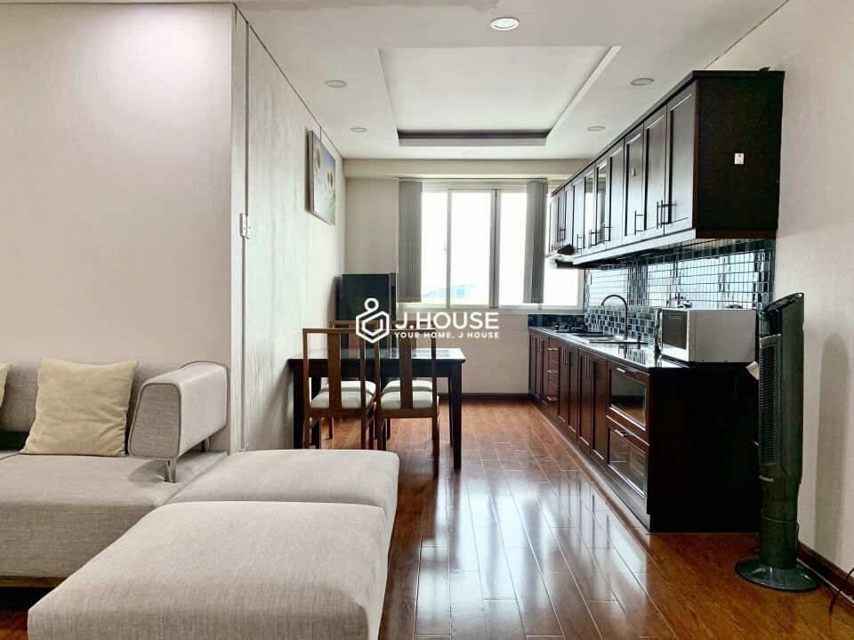 Bright and spacious 1 bedroom apartment in International Plaza, District 1, HCMC-6