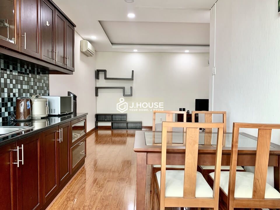 Bright and spacious 1 bedroom apartment in International Plaza, District 1, HCMC-8