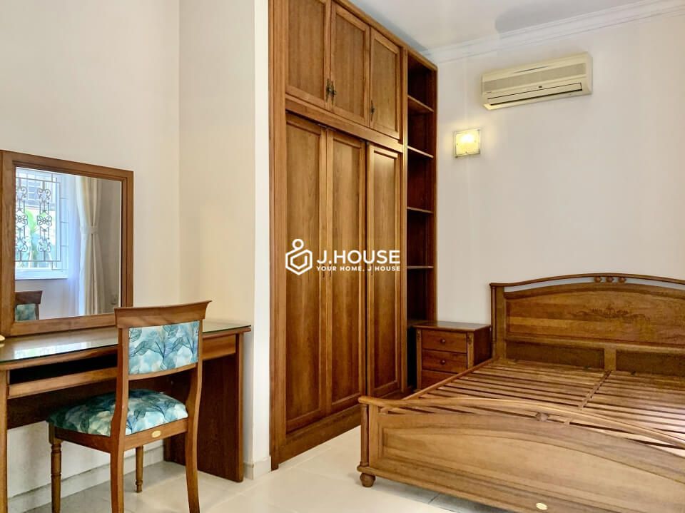 Fully furnished apartment with rooftop swimming pool in Thao Dien Ward, District 2-12