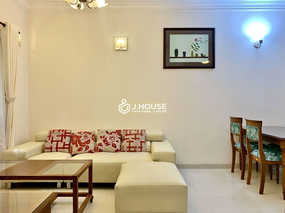 Fully furnished apartment with rooftop swimming pool in Thao Dien Ward, District 2-3