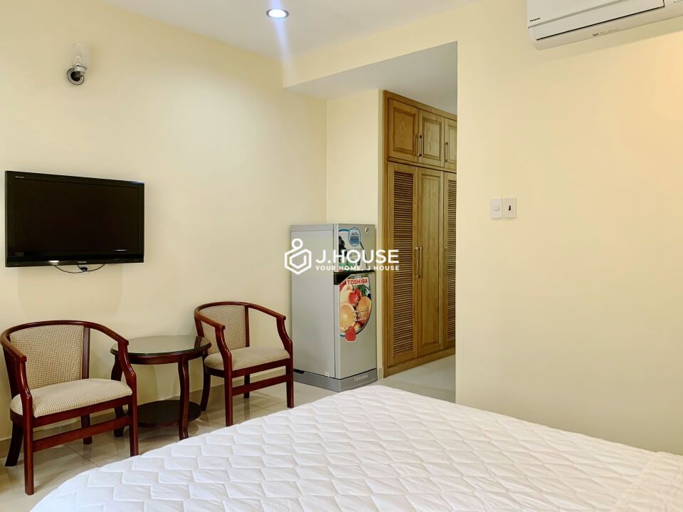 Fully furnished serviced apartment in Ben Thanh ward, District 1, HCMC-4