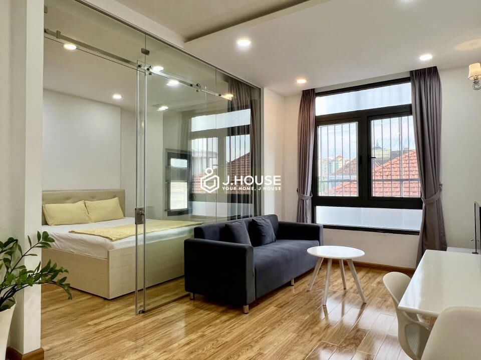 Modern and comfortable serviced apartment at Xuan Thuy Street, Thao Dien, District 2-1