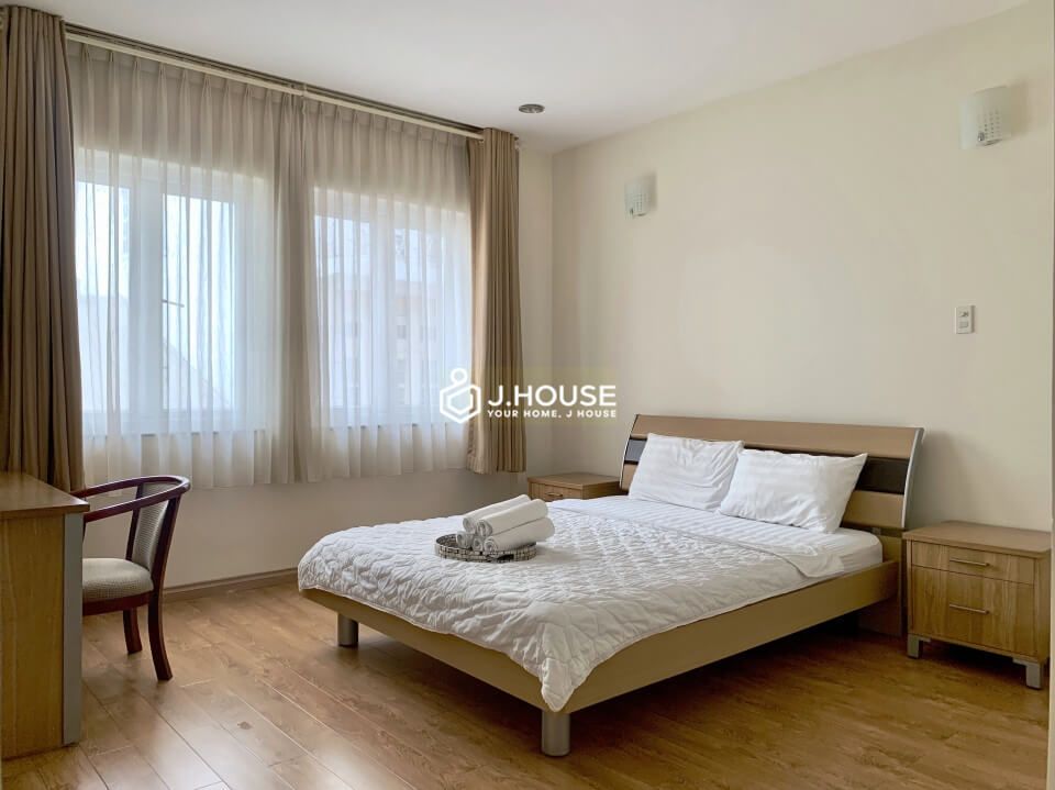 Spacious serviced apartment in Ben Thanh ward, District 1, HCMC-6