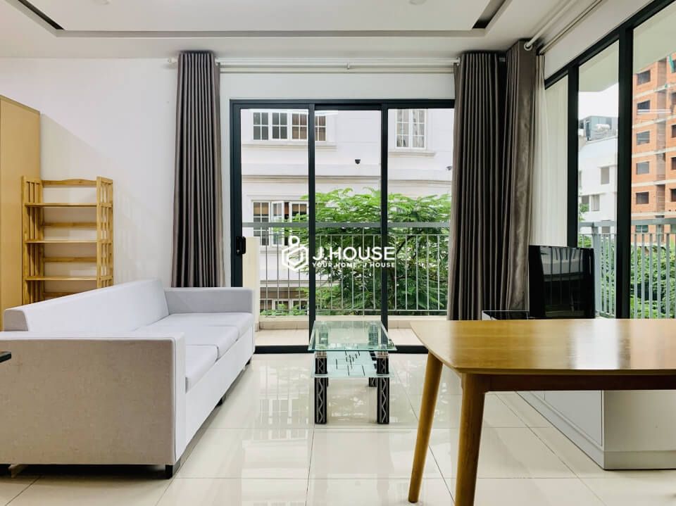Bright serviced apartment with long balcony and rooftop swimming pool in Thao Dien, District 2-0