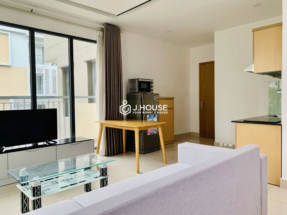 Bright serviced apartment with long balcony and rooftop swimming pool in Thao Dien, District 2-7