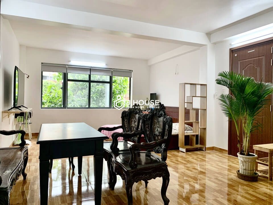 Fully furnished apartment with own washer in Thao Dien, District 2, HCMC-6