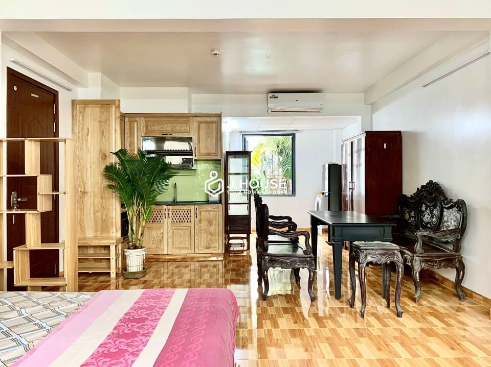 Fully furnished apartment with own washer in Thao Dien, District 2, HCMC