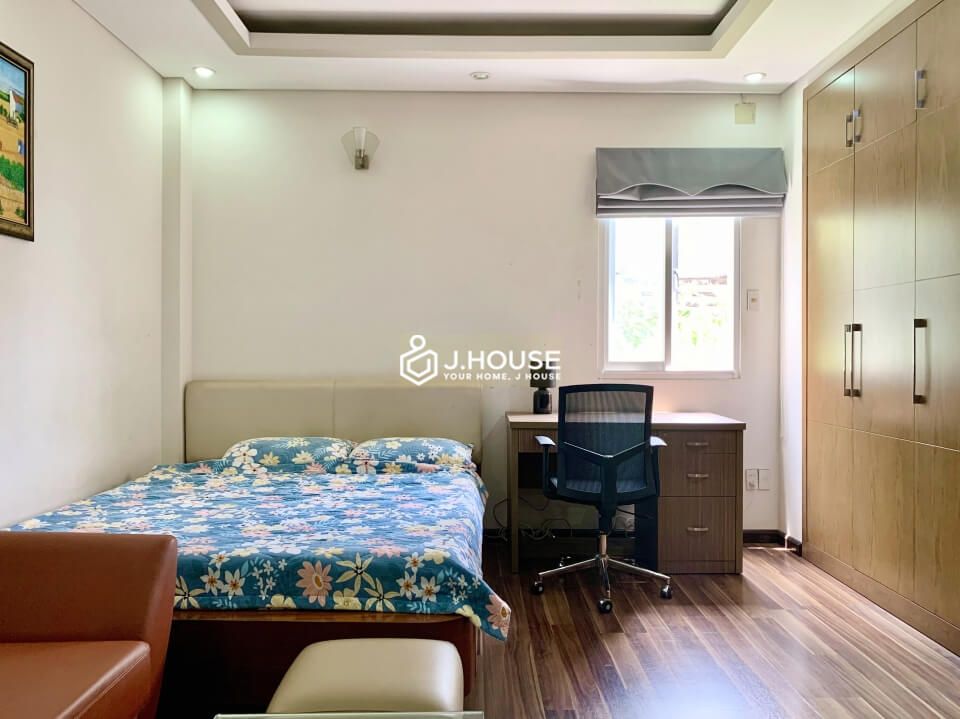 Fully furnished serviced apartment on Dinh Tien Hoang street, District 1, HCMC-0