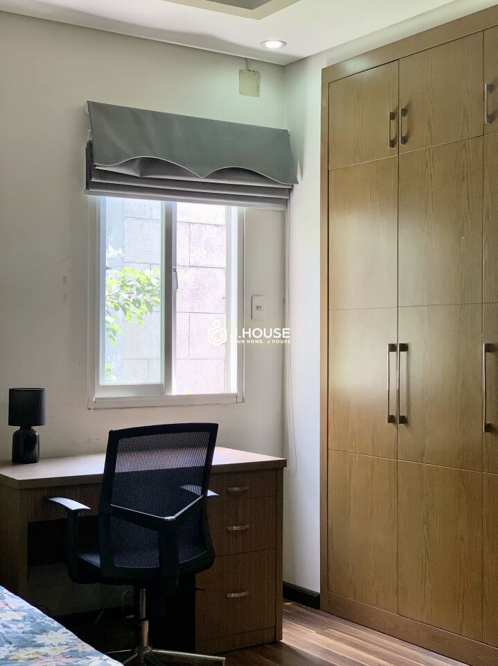 Fully furnished serviced apartment on Dinh Tien Hoang street, District 1, HCMC-6