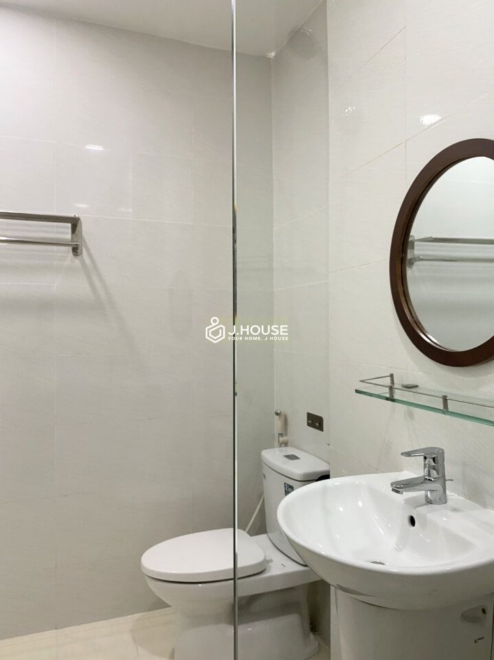 Modern fully furnished apartment near the airport, Tan Binh District, HCMC-6