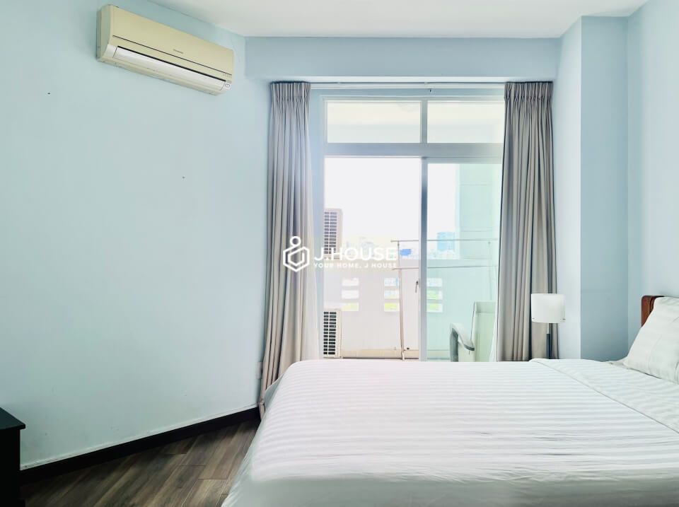 Spacious 2-bedroom serviced apartment at International Plaza apartment, District 1, HCMC-13