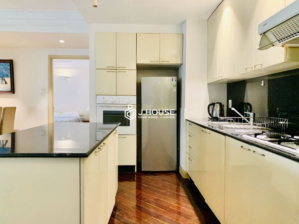 Spacious 2-bedroom serviced apartment with long balcony in District 3, HCMC-8