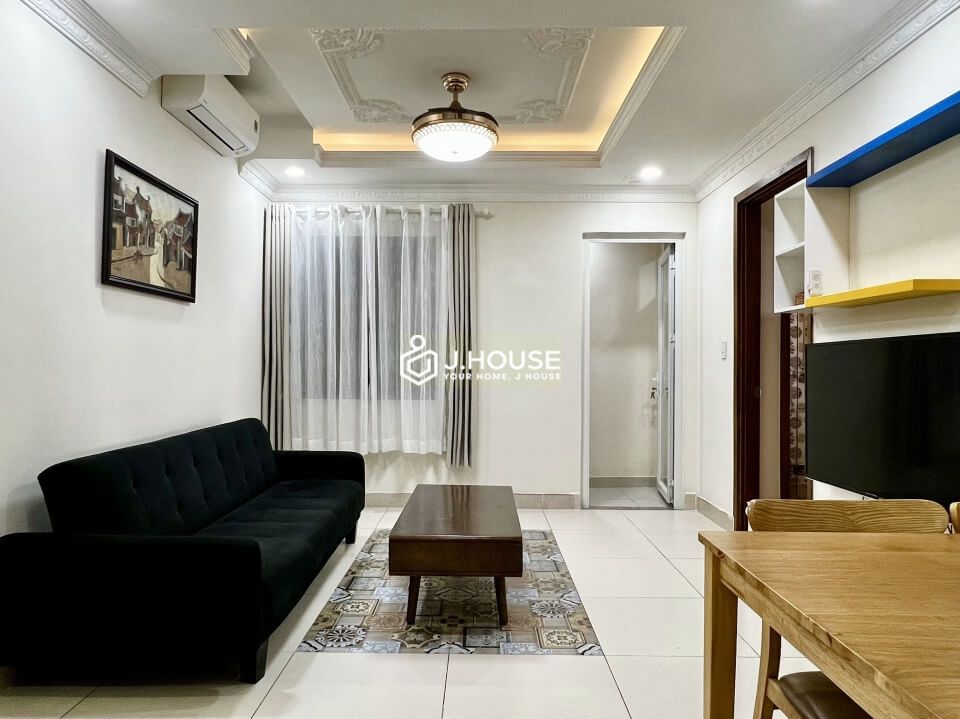 2-bedroom serviced apartment with rooftop pool and gym in Thao Dien, District 2, HCMC-5