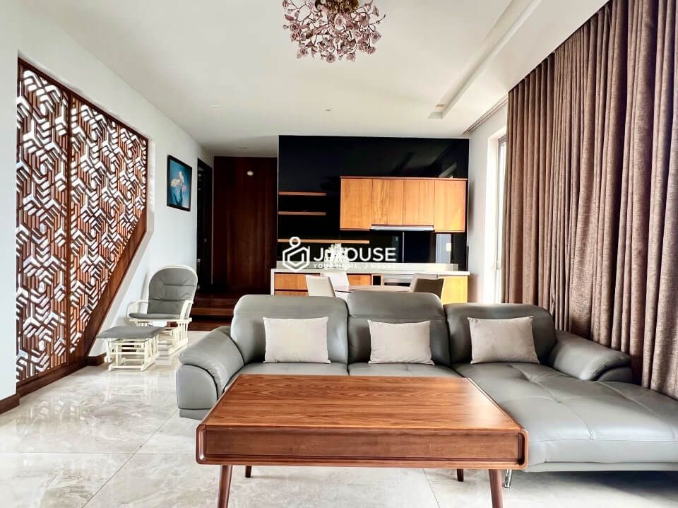 3-bedroom penthouse apartment with private terrace in District 3, HCMC-1
