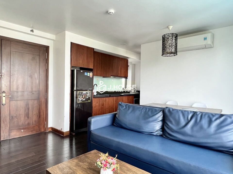 Fully furnished 1-bedroom apartment with swimming pool in District 3, HCMC-0