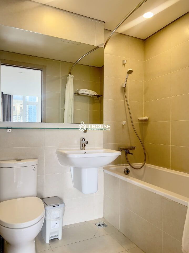 Modern and comfortable serviced apartment in Binh Thanh District, HCMC-10