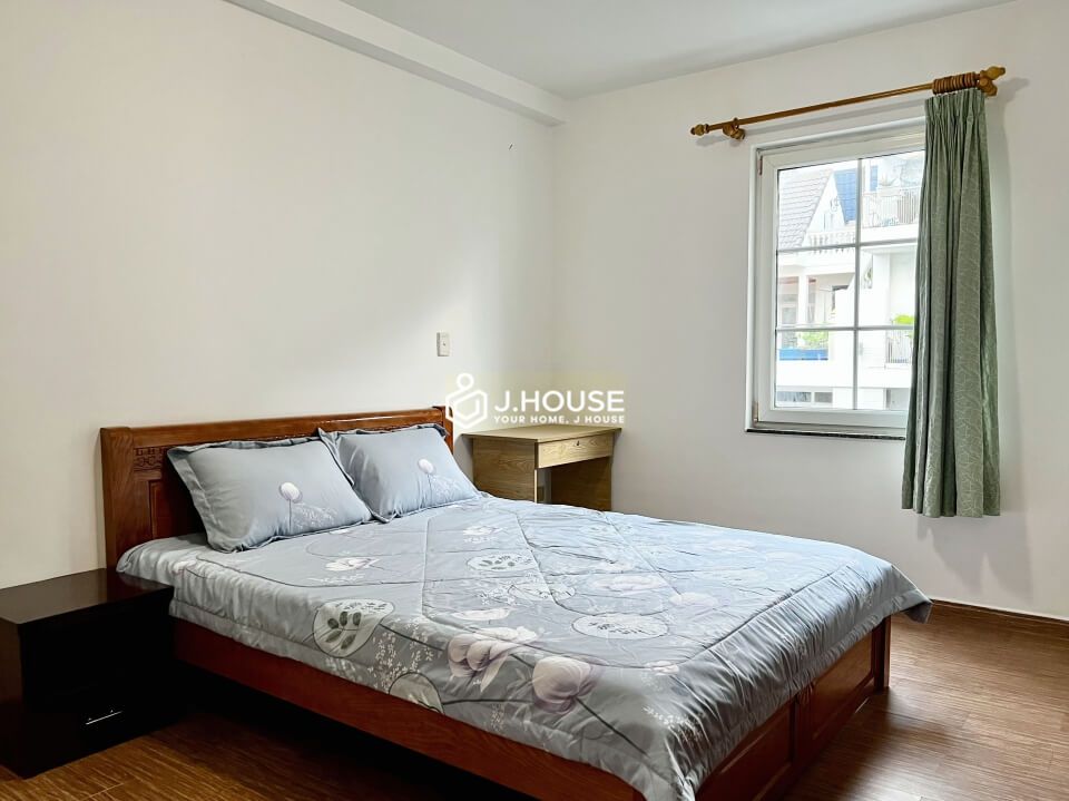 Spacious 3-bedroom serviced apartment in Thao Dien, District 2, HCMC-9
