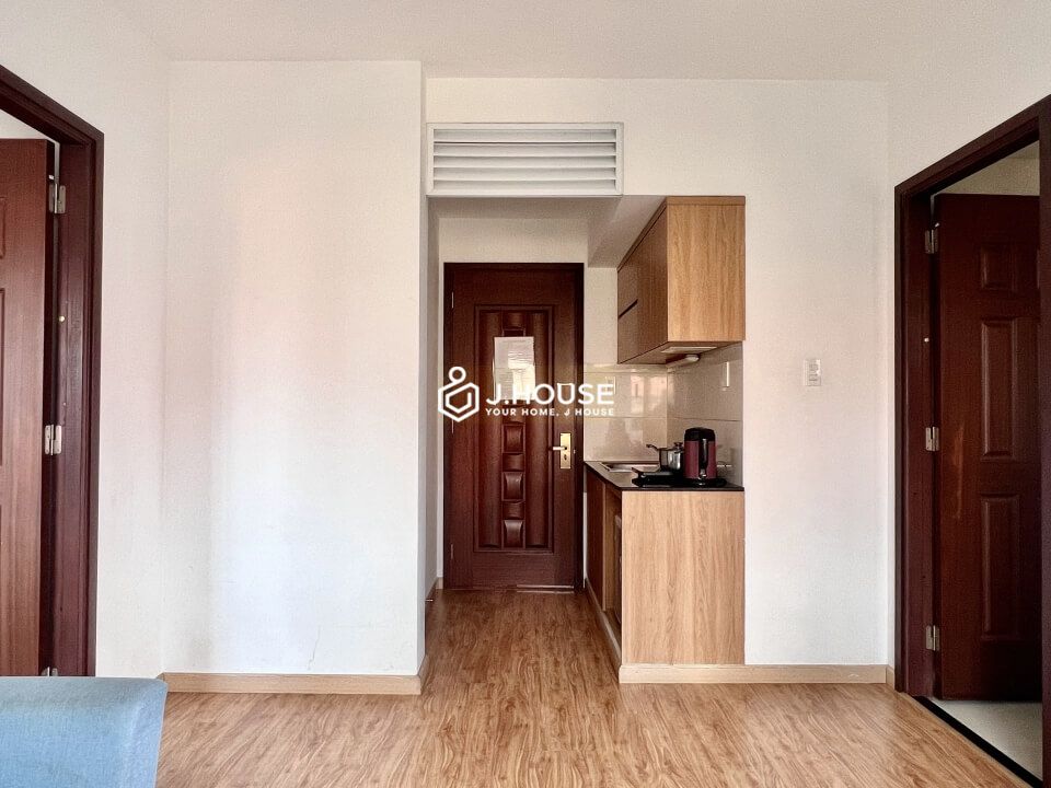 1 bedroom serviced apartment near the airport, Tan Binh District, HCMC-2
