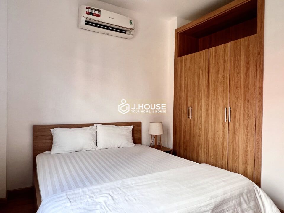 1 bedroom serviced apartment near the airport, Tan Binh District, HCMC-6