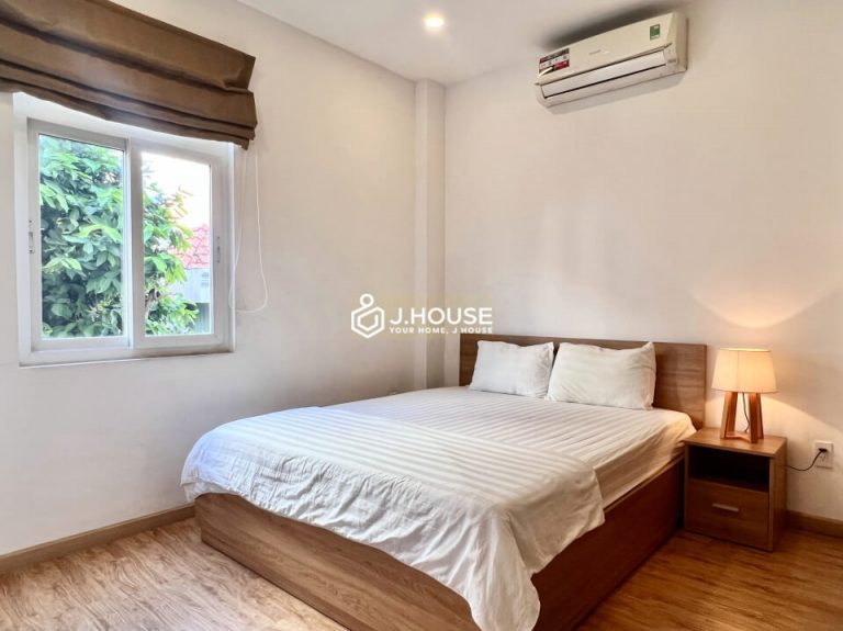 2 bedroom serviced apartment near the airport, Tan Binh District, HCMC