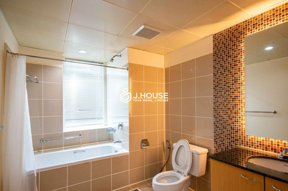 3-bedroom serviced apartment at Indochine Park Tower, Le Quy Don street, District 3, HCMC-19