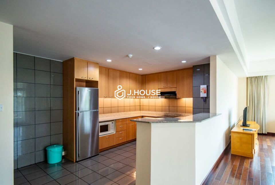 3-bedroom serviced apartment at Indochine Park Tower, Le Quy Don street, District 3, HCMC-5