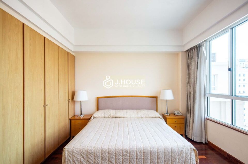 3-bedroom serviced apartment at Indochine Park Tower, Le Quy Don street, District 3, HCMC-8
