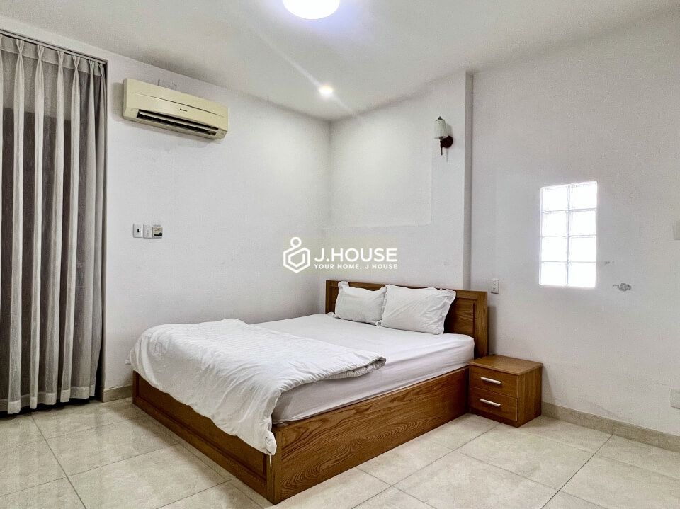 Affordable serviced apartment in District 1, HCMC-4