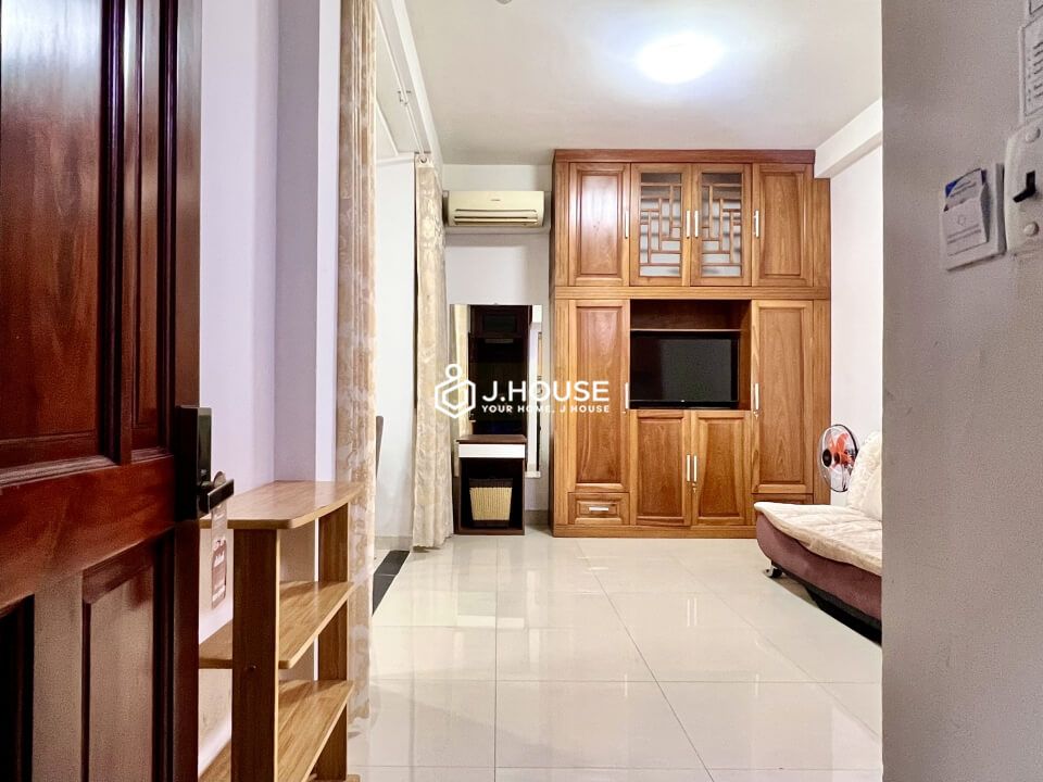 Affordable serviced apartment in District 1, HCMC