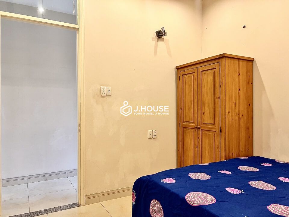 Bright and affordable 2-bedroom apartment in Thao Dien, District 2, HCMC-7