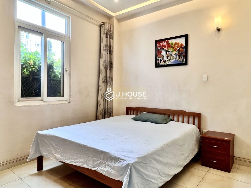 Bright and affordable 2-bedroom apartment in Thao Dien, District 2, HCMC-8