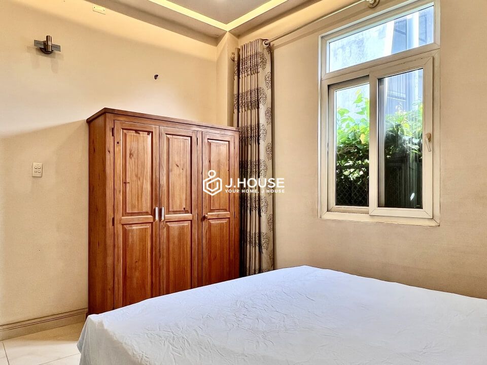 Bright and affordable 2-bedroom apartment in Thao Dien, District 2, HCMC-9