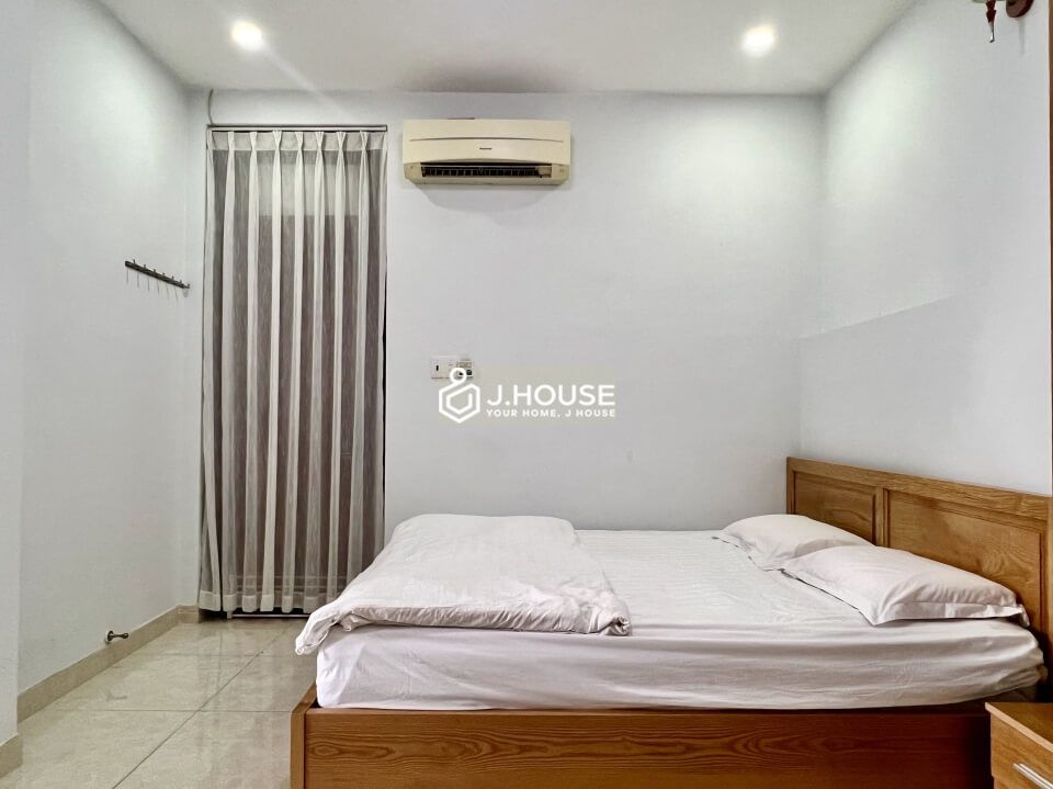 Comfortable serviced apartment on Nguyen Trai street, District 1, HCMC-5