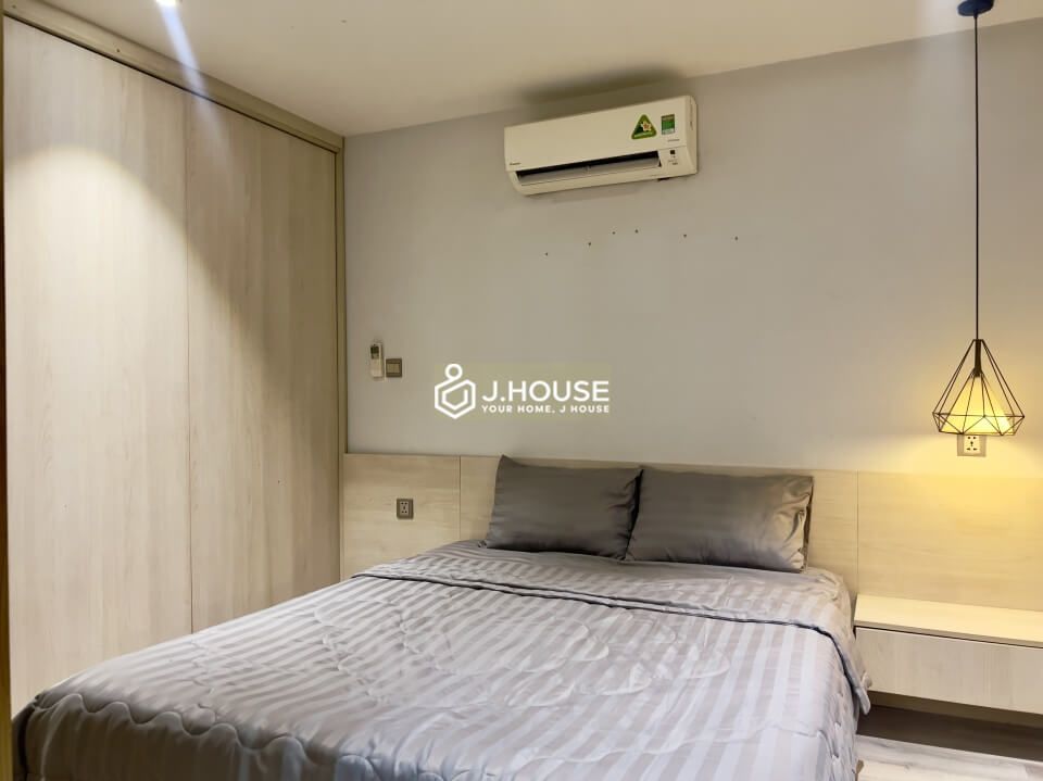 Fully furnished 2-bedroom apartment in Binh Thanh District, HCMC-9