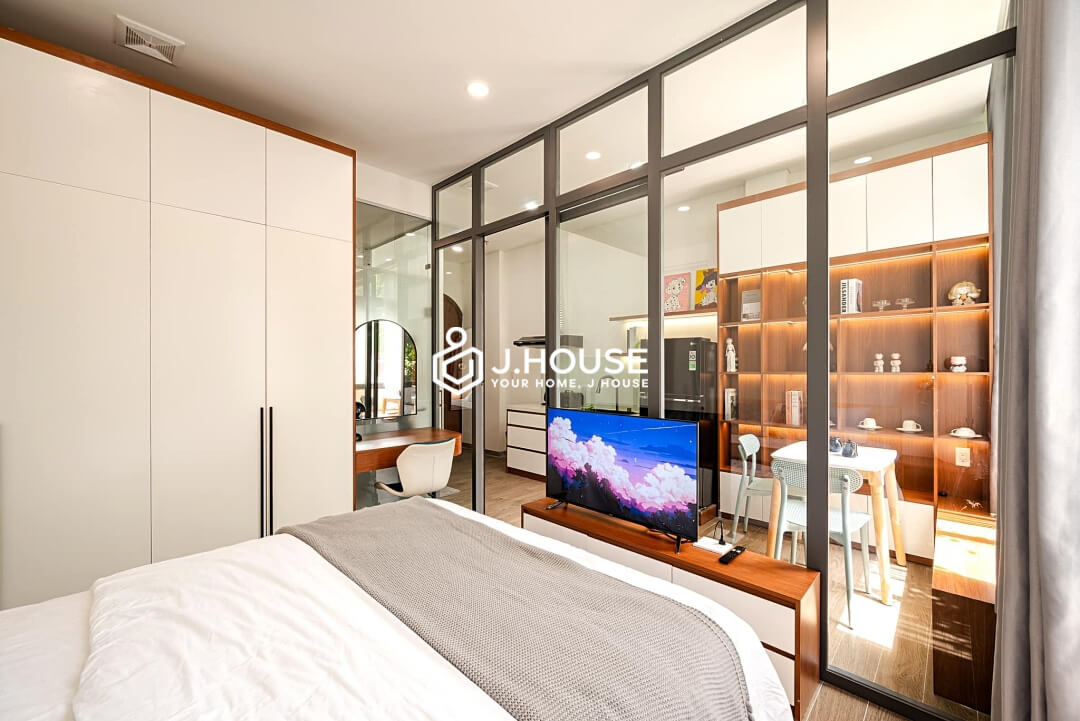 Fully furnished studio apartment for rent in District 1 - Fullerton House