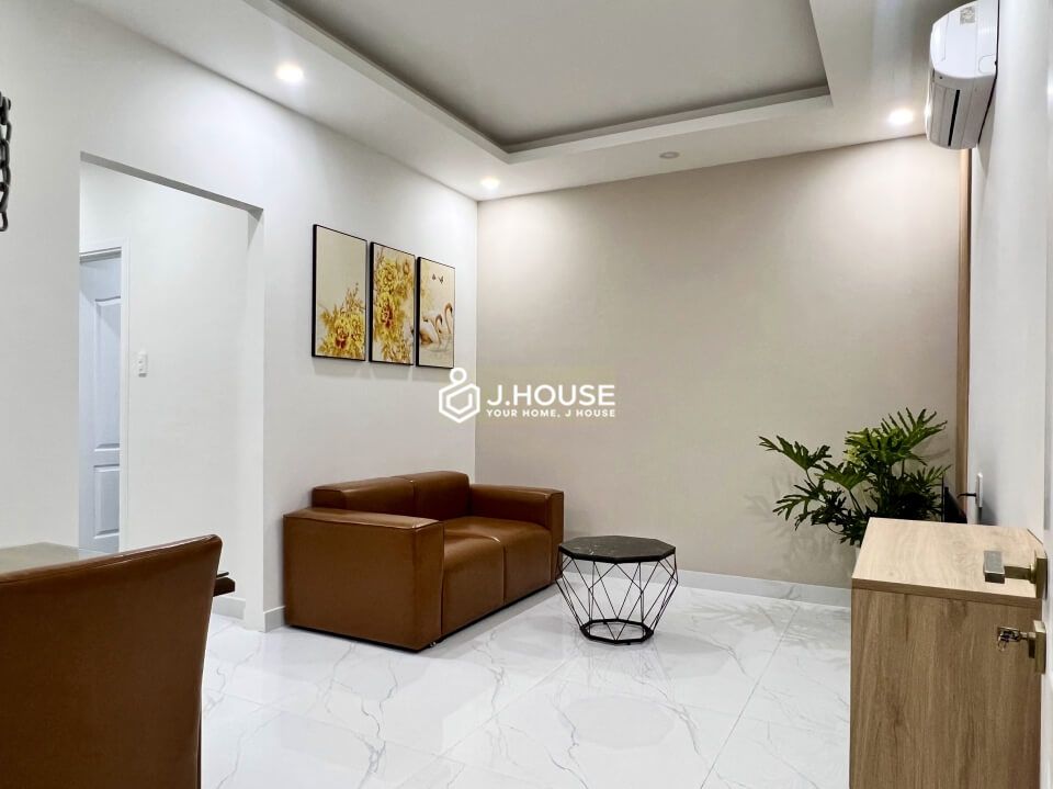 Modern fully furnished apartment on Nguyen Van Huong street, District 2, HCMC