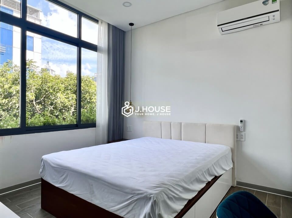 Modern fully furnished serviced apartment on Ly Van Phuc street, District 1, HCMC-6
