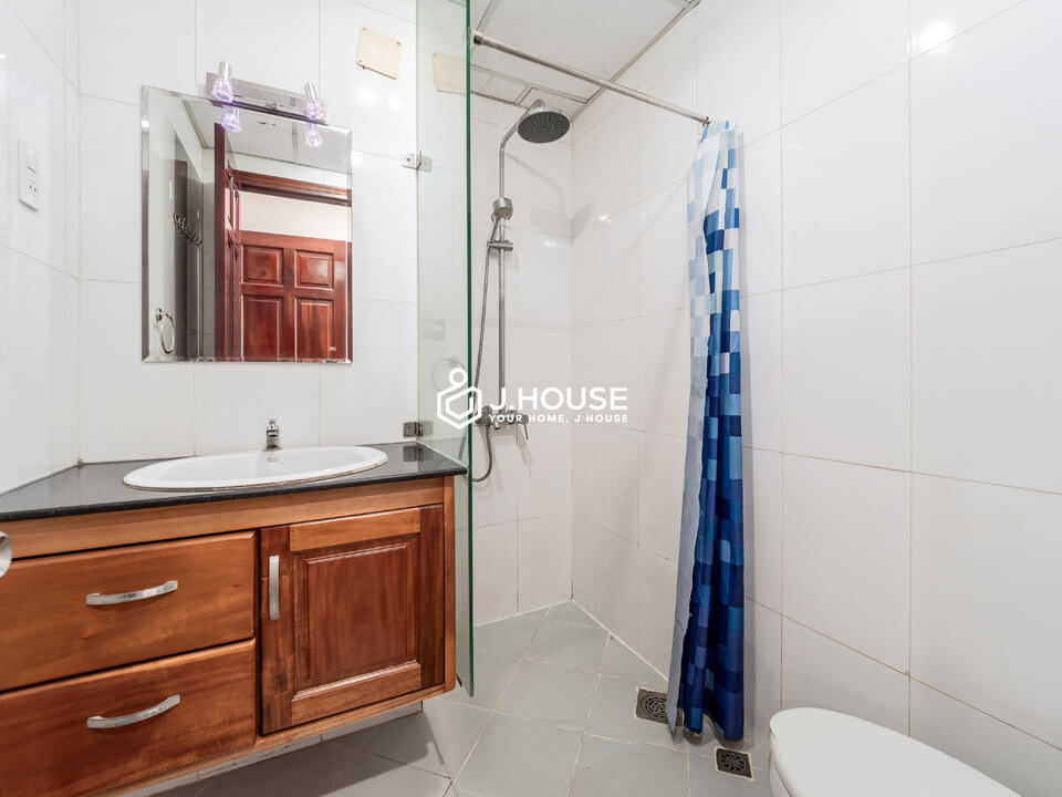 2BR apartment for rent next to central park in District 1, HCMC