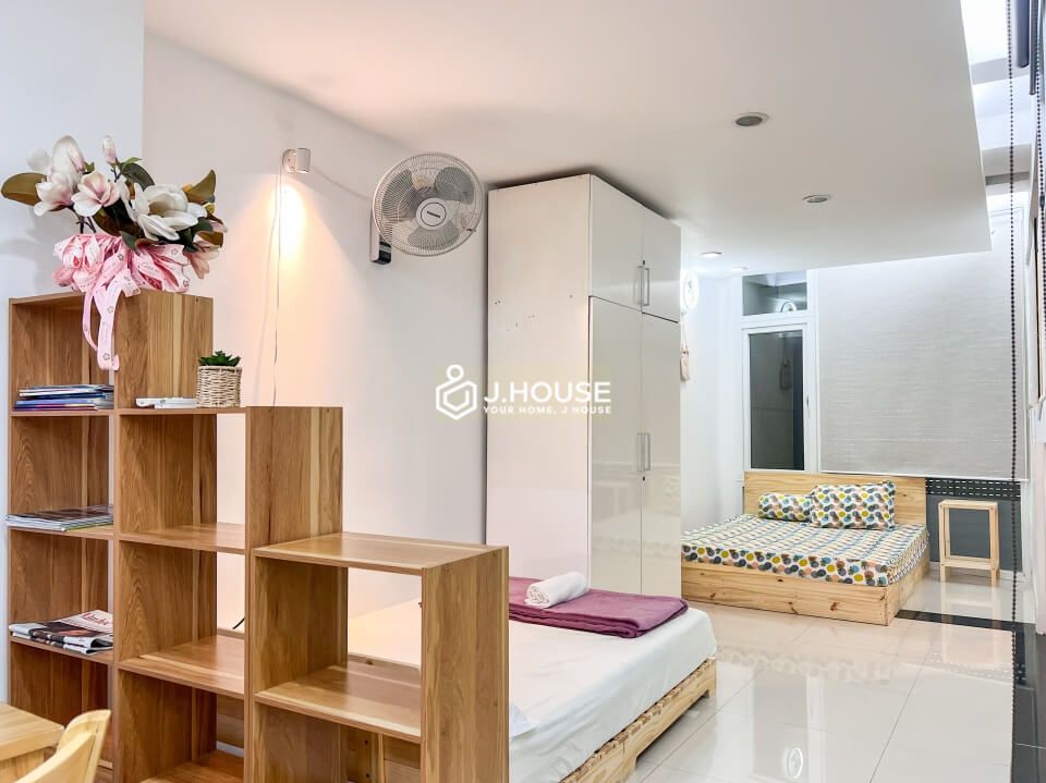 Affordable apartment for rent in District 1, HCMC-5