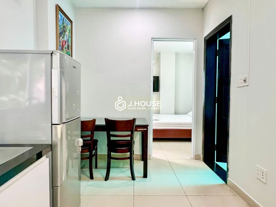 Fully furnished apartment for rent near Tan Dinh market in District 1, HCMC-3